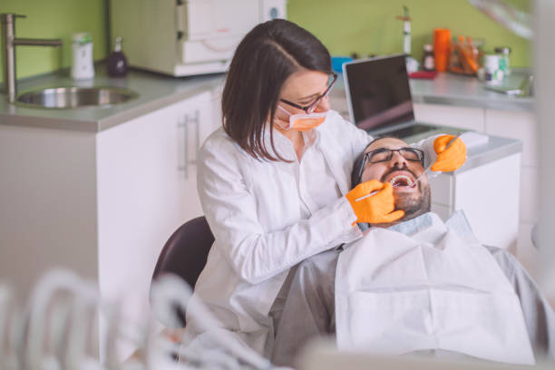 Best Emergency Gum Treatment in Trophy Clu, TX
